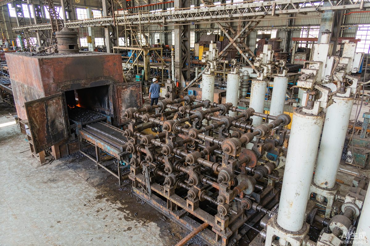 Production line hardening and forming concrete steel nails