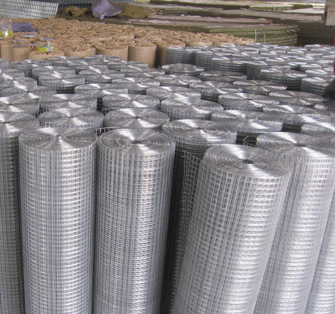 Galvanized Welded Wire Mesh thumbnail 4