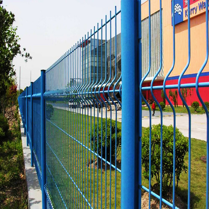 PVC Garden Fence Panels thumbnail 2
