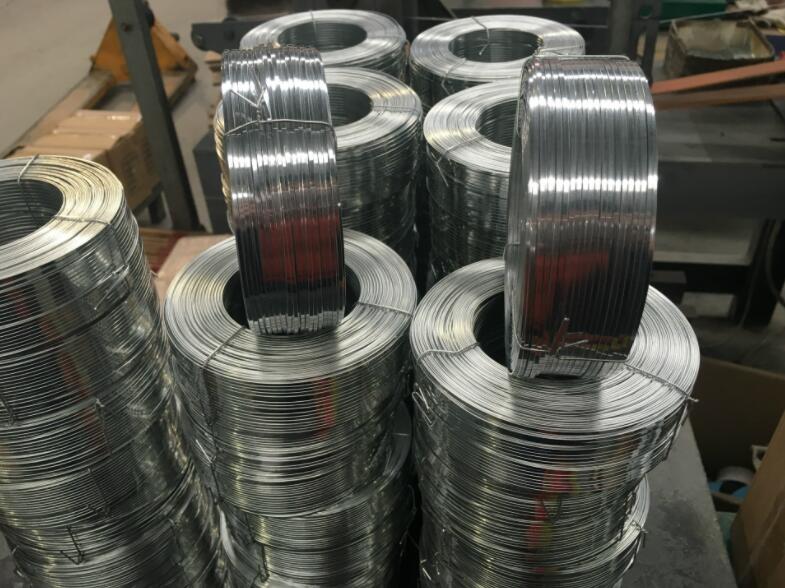 Galvanized Flat Wire thumbnail 2
